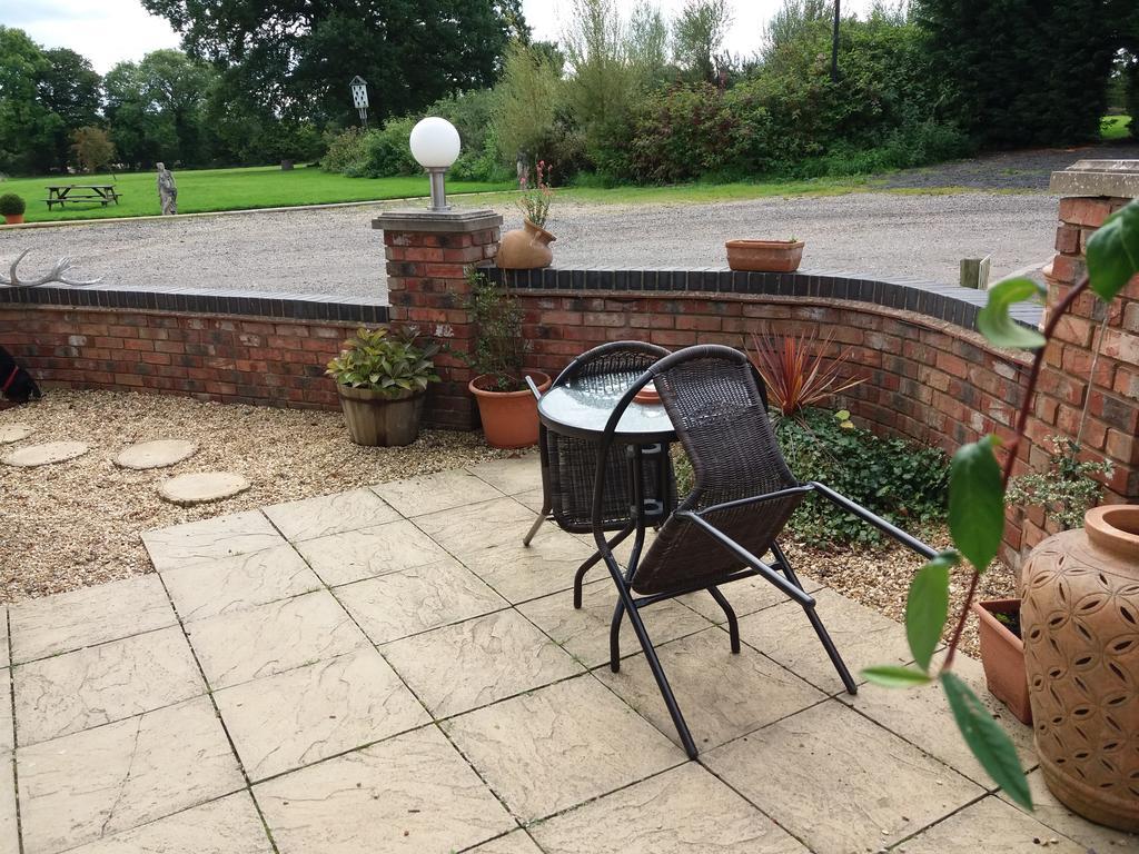 Bed and Breakfast The Stables - Deer Park Farm Solihull Exterior foto